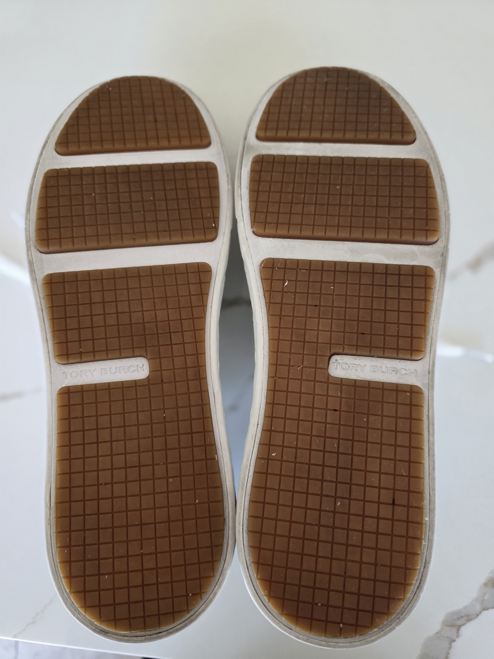 Tory Burch Women's Ladybug Low-Top Sneaker, Size 9M, White Leather. - Picture 9 of 12